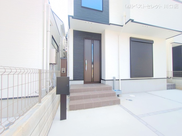 埼玉県川口市南鳩ヶ谷7丁目の新築戸建て完成写真 2025年8月27日撮影