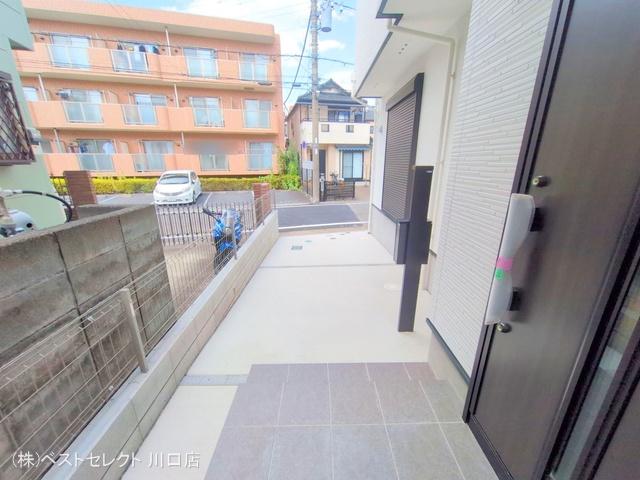埼玉県川口市南鳩ヶ谷7丁目の新築戸建て完成写真 2025年8月27日撮影