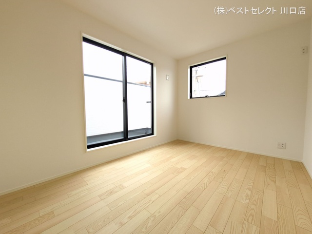 埼玉県川口市南鳩ヶ谷7丁目の新築戸建て居室メイン写真 2025年9月11日撮影