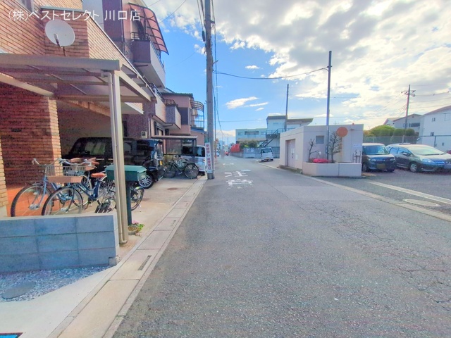埼玉県川口市芝下3丁目の新築戸建て完成写真 2025年4月14日撮影