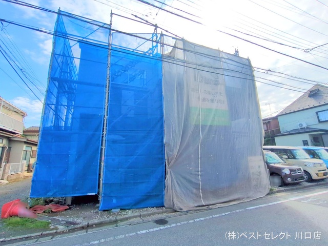埼玉県川口市南鳩ヶ谷1丁目の新築戸建てシート写真 2025年6月15日撮影