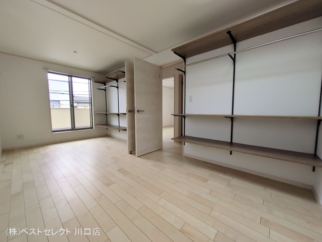 埼玉県川口市南鳩ヶ谷1丁目の新築戸建て居室メイン写真 2025年9月18日撮影