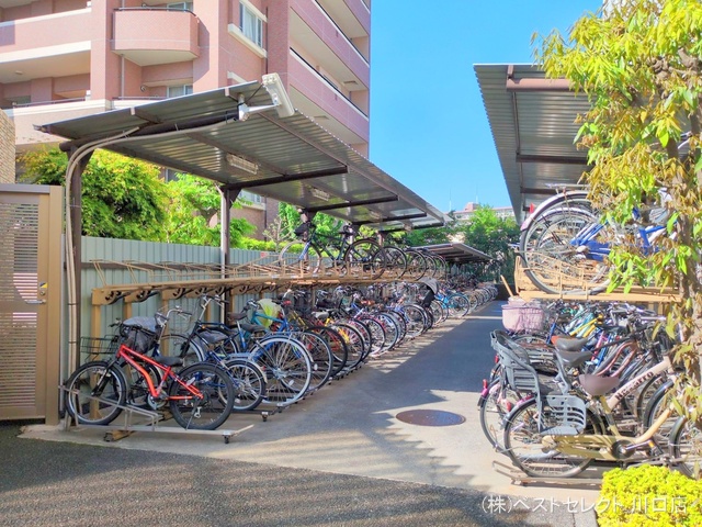 埼玉県川口市末広1丁目のマンション『パークスクエア川口』外観写真 2025年4月28日撮影