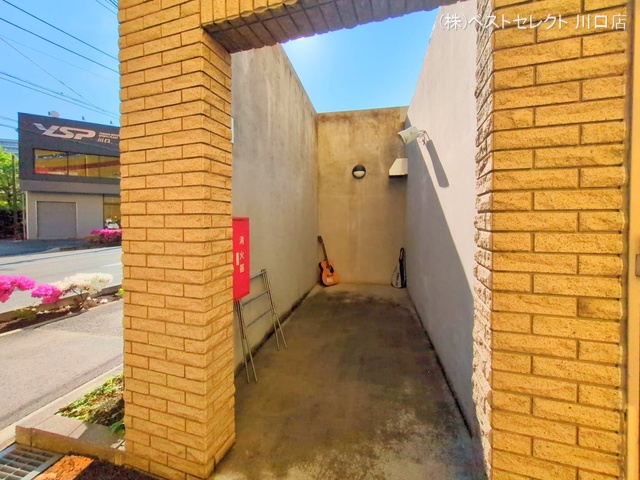 埼玉県川口市末広1丁目のマンション『パークスクエア川口』外観写真 2025年4月28日撮影