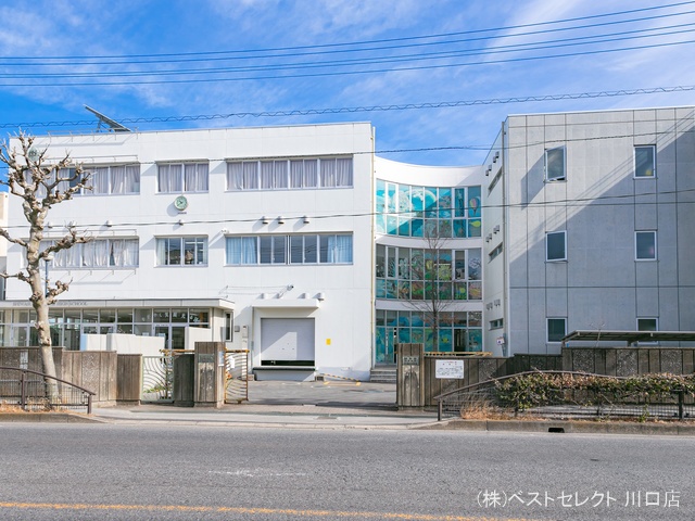 川口市立十二月田中学校 距離400m
