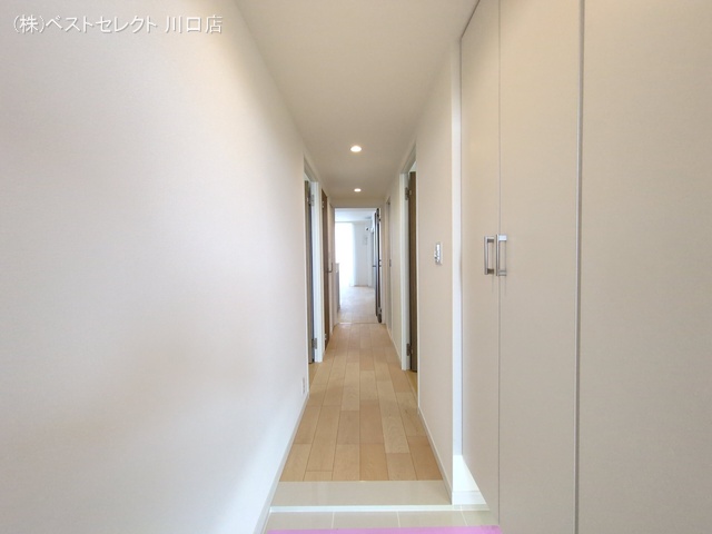 埼玉県川口市末広1丁目のマンション『パークスクエア川口』玄関写真 2025年7月8日撮影