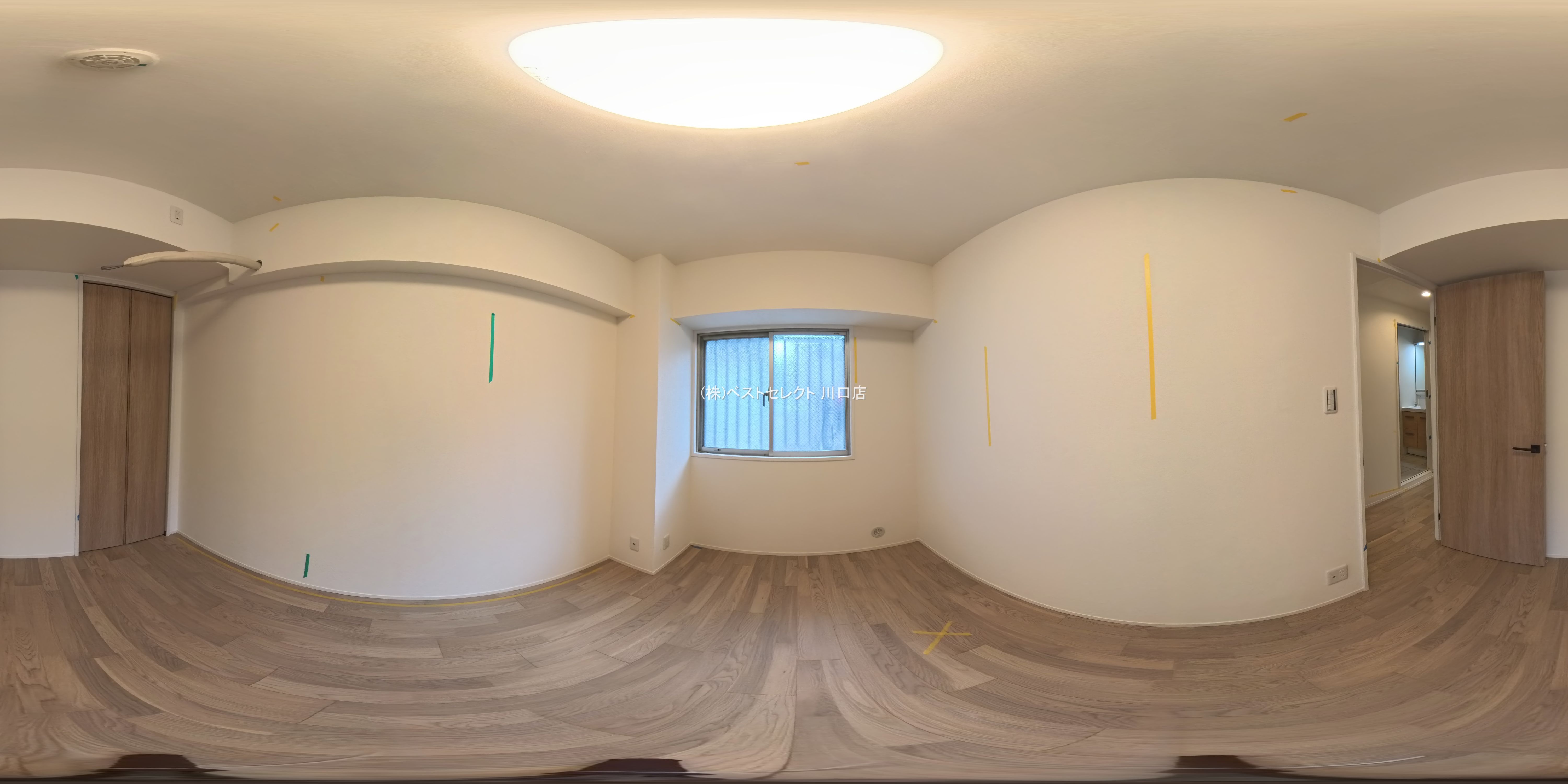 埼玉県川口市金山町のマンション『コスモ川口サンスクエア』パノラマ（居室メイン）写真 2025年7月31日撮影