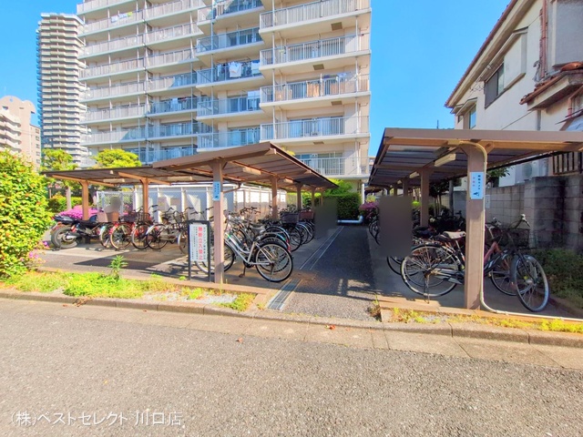 埼玉県川口市金山町のマンション『コスモ川口サンスクエア』外観写真 2025年4月29日撮影