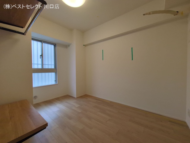 埼玉県川口市金山町のマンション『コスモ川口サンスクエア』居室サブ写真 2025年7月31日撮影