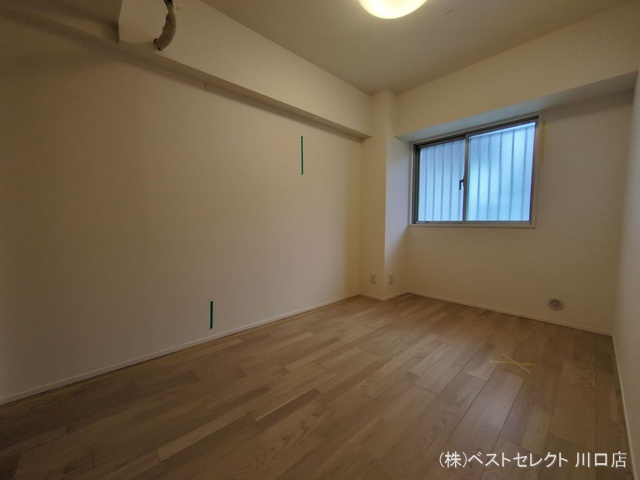 埼玉県川口市金山町のマンション『コスモ川口サンスクエア』居室メイン写真 2025年7月31日撮影