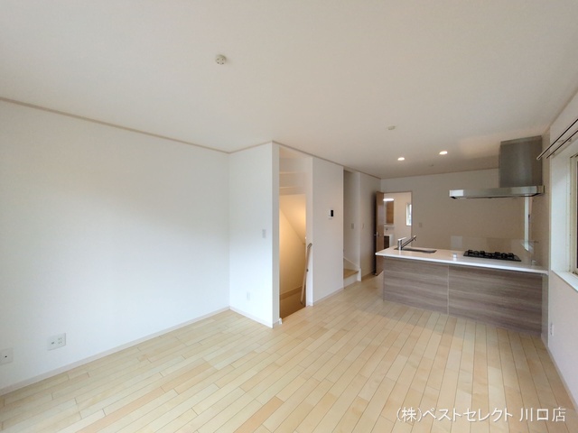 埼玉県川口市芝2丁目の新築戸建て内装写真 2025年5月21日撮影