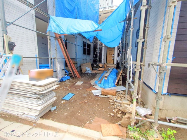 埼玉県蕨市南町３丁目の新築戸建て外構写真 2025年7月10日撮影