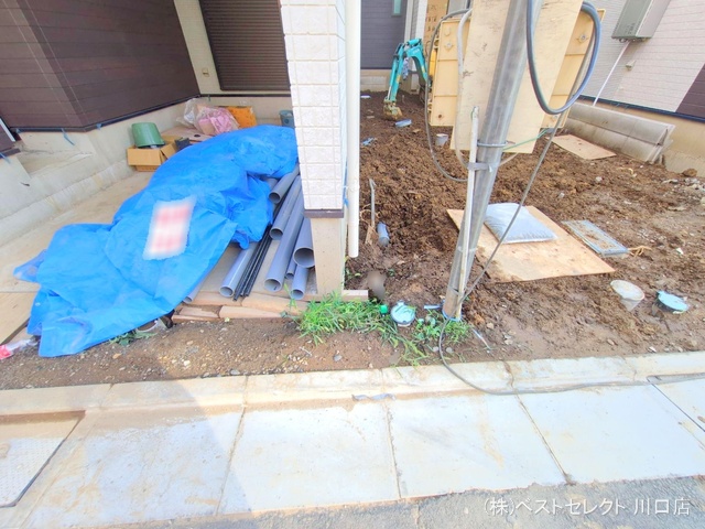 埼玉県蕨市南町３丁目の新築戸建て外構写真 2025年8月6日撮影