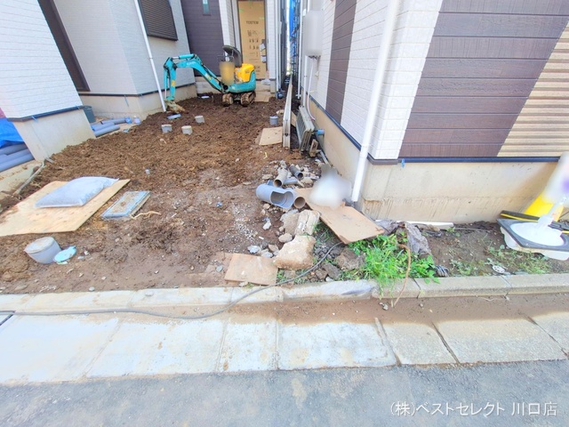 埼玉県蕨市南町３丁目の新築戸建て外構写真 2025年8月6日撮影