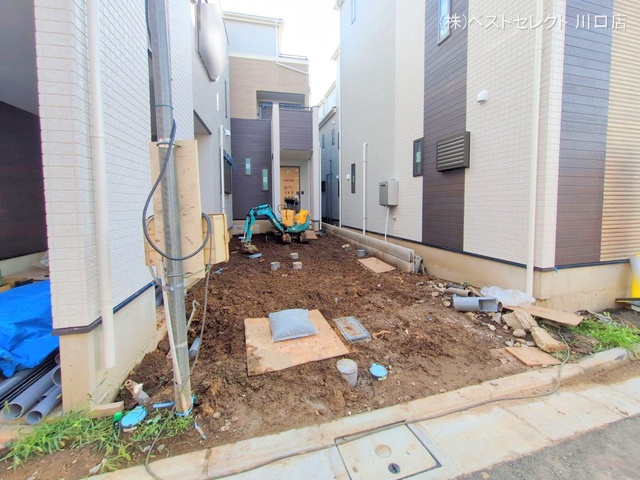 埼玉県蕨市南町３丁目の新築戸建て外構写真 2025年8月6日撮影