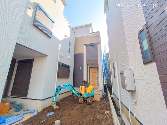 埼玉県蕨市南町３丁目の新築戸建て外構写真 2025年8月6日撮影