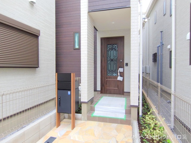 埼玉県蕨市南町３丁目の新築戸建て完成写真 2025年10月5日撮影