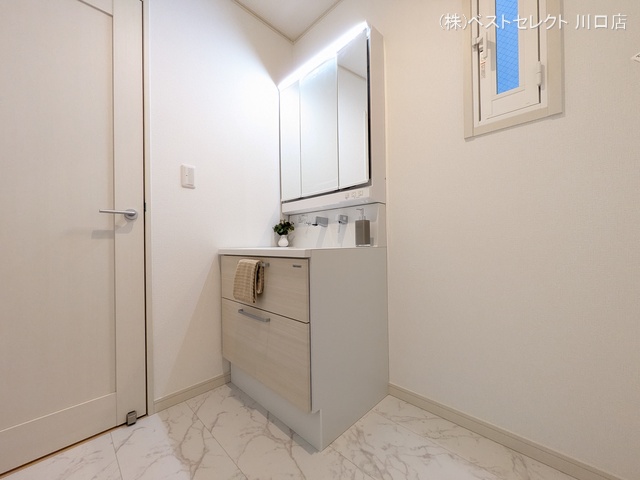 埼玉県蕨市南町３丁目の新築戸建て洗面所写真 2026年1月22日撮影