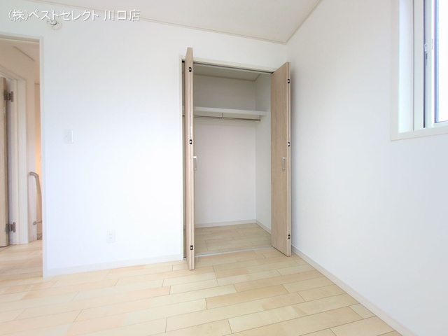 埼玉県川口市大字里の新築戸建て収納(ウォークインクローゼット)写真 2025年9月3日撮影