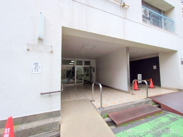 埼玉県蕨市中央1丁目のマンション『わらびリーフハイツ』外観写真 2025年5月18日撮影