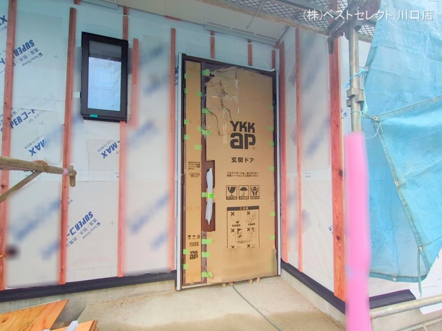 埼玉県川口市芝宮根町の新築戸建てシート写真 2025年5月29日撮影