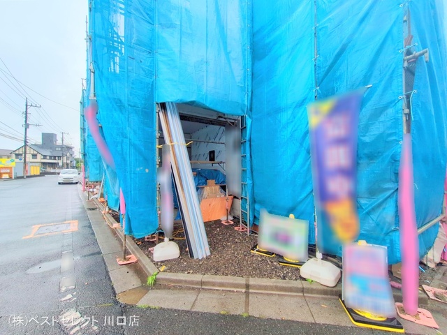埼玉県川口市芝宮根町の新築戸建てシート写真 2025年5月29日撮影
