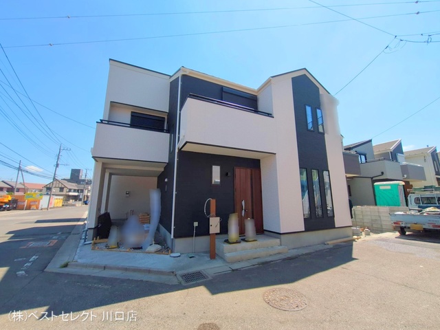 埼玉県川口市芝宮根町の新築戸建て外構写真 2025年7月28日撮影
