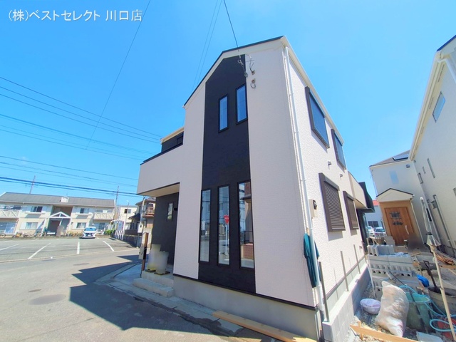 埼玉県川口市芝宮根町の新築戸建て外構写真 2025年7月28日撮影