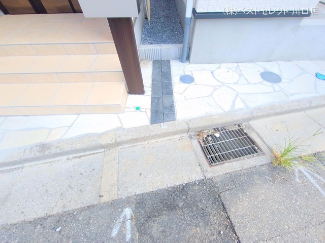 埼玉県川口市芝宮根町の新築戸建て完成写真 2025年8月24日撮影