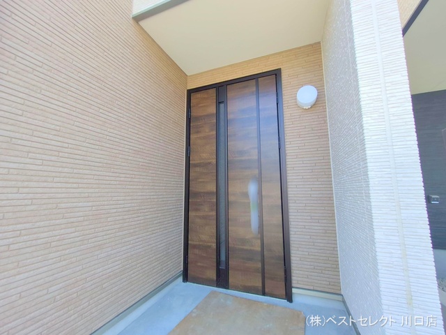 埼玉県川口市芝宮根町の新築戸建て外構写真 2025年7月28日撮影