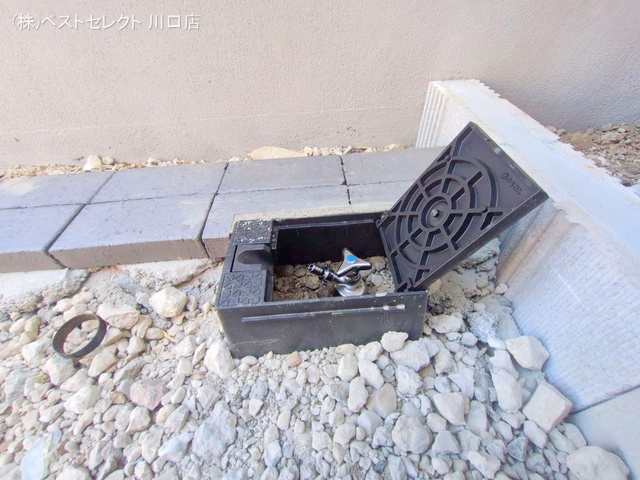 埼玉県川口市芝宮根町の新築戸建て外構写真 2025年7月28日撮影