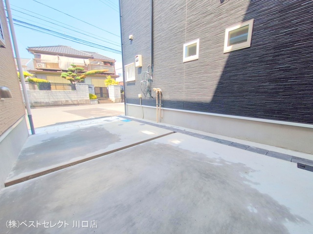 埼玉県川口市芝宮根町の新築戸建て完成写真 2025年8月24日撮影