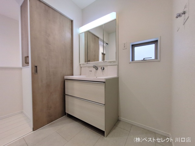 埼玉県川口市芝宮根町の新築戸建て洗面所写真 2025年9月21日撮影