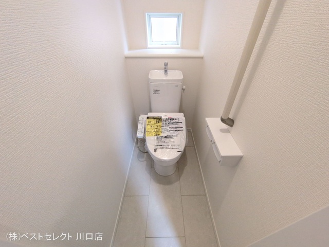 埼玉県川口市芝宮根町の新築戸建てトイレ写真 2025年9月21日撮影