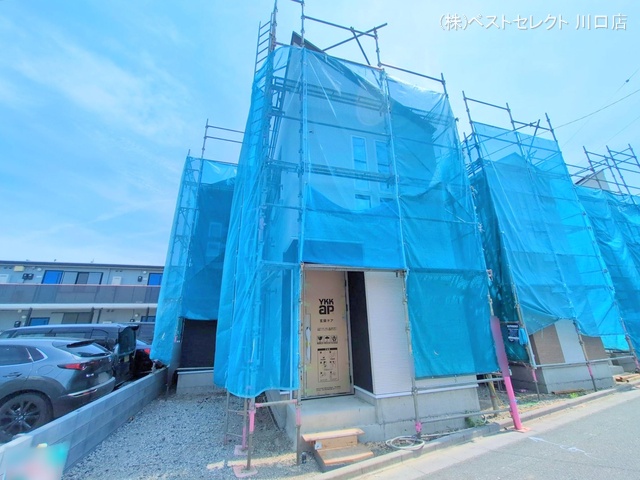 埼玉県川口市芝宮根町の新築戸建てシート写真 2025年6月29日撮影