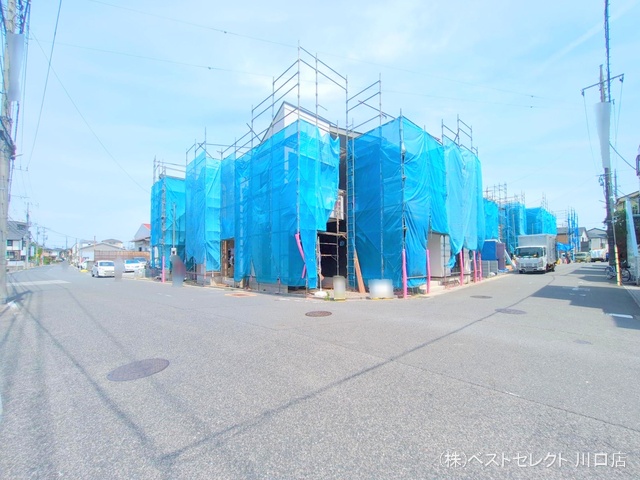 埼玉県川口市芝宮根町の新築戸建てシート写真 2025年6月29日撮影