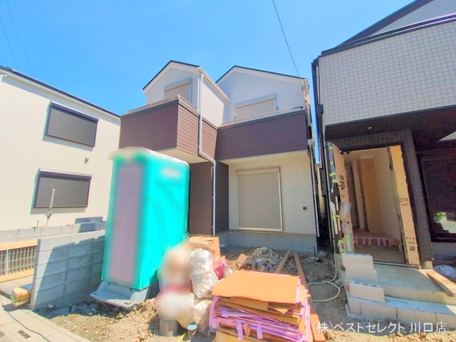 埼玉県川口市芝宮根町の新築戸建て外構写真 2025年7月28日撮影