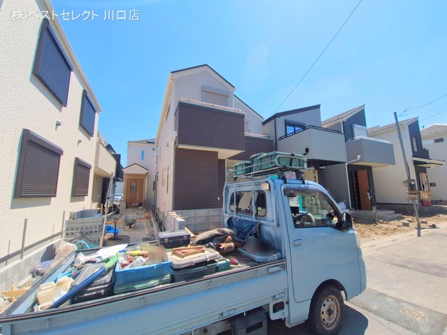 埼玉県川口市芝宮根町の新築戸建て外構写真 2025年7月28日撮影