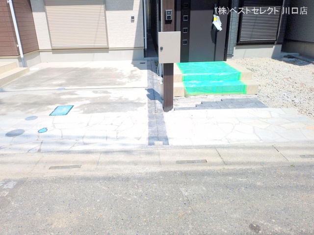 埼玉県川口市芝宮根町の新築戸建て完成写真 2025年8月24日撮影
