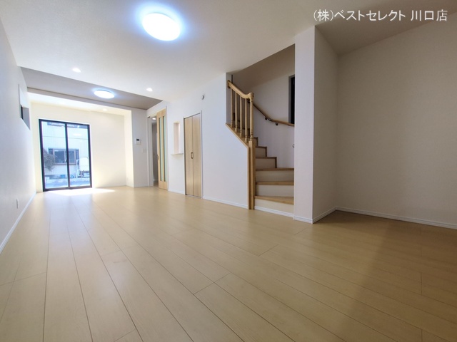 埼玉県川口市芝宮根町の新築戸建て内装写真 2025年9月24日撮影
