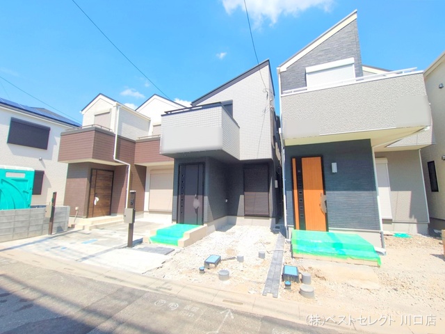 埼玉県川口市芝宮根町の新築戸建て外構写真 2025年8月24日撮影