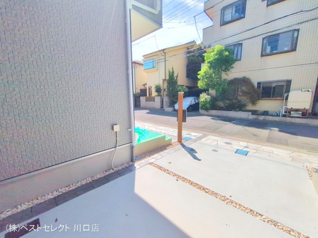 埼玉県川口市芝宮根町の新築戸建て完成写真 2025年10月1日撮影