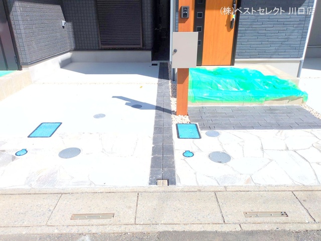 埼玉県川口市芝宮根町の新築戸建て完成写真 2025年10月1日撮影
