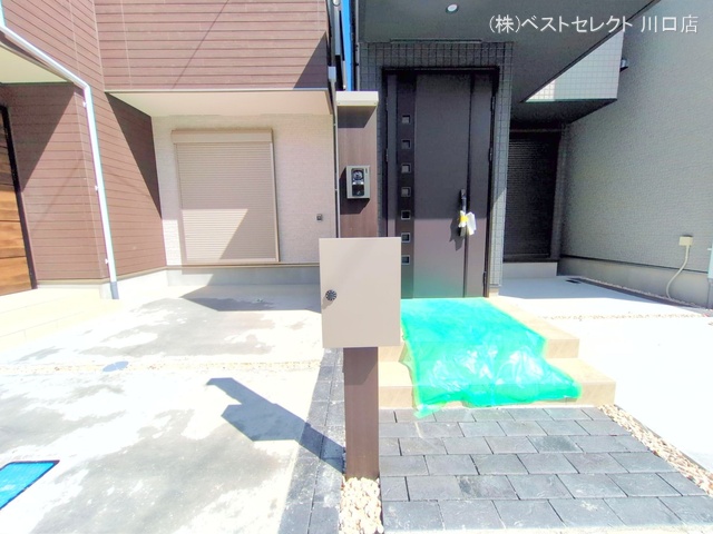 埼玉県川口市芝宮根町の新築戸建て完成写真 2025年10月1日撮影