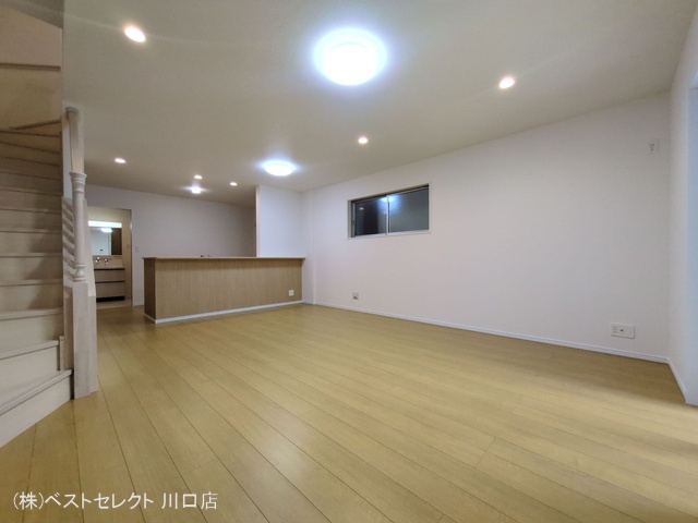 埼玉県川口市芝宮根町の新築戸建て内装写真 2025年10月15日撮影