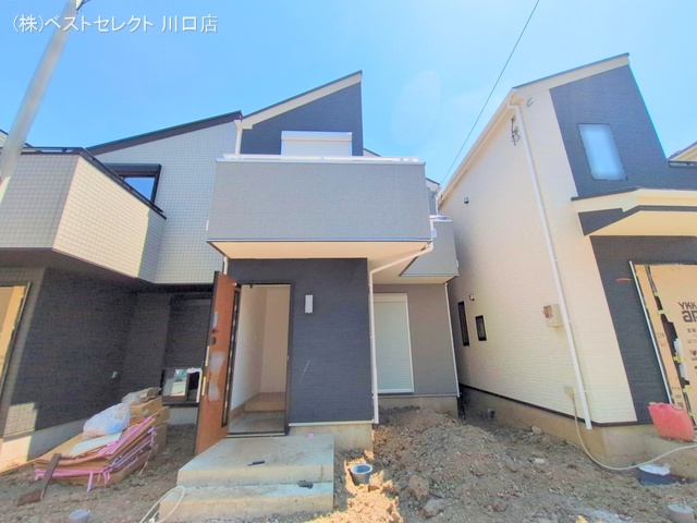 埼玉県川口市芝宮根町の新築戸建て外構写真 2025年7月28日撮影