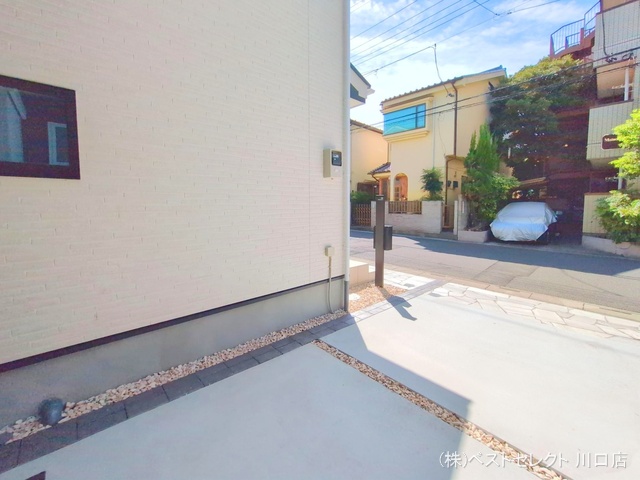 埼玉県川口市芝宮根町の新築戸建て完成写真 2025年10月1日撮影