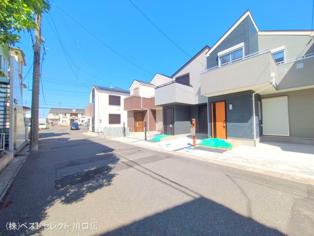 埼玉県川口市芝宮根町の新築戸建て完成写真 2025年10月1日撮影