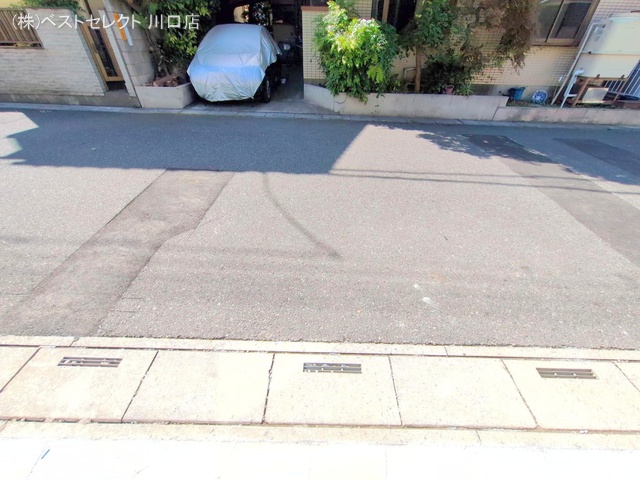 埼玉県川口市芝宮根町の新築戸建て完成写真 2025年10月1日撮影