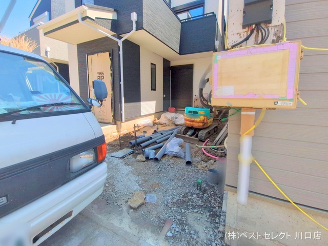 埼玉県川口市芝宮根町の新築戸建て外構写真 2025年7月28日撮影